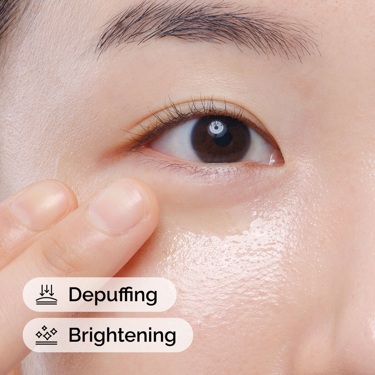 caffeine-solution-5-egcg-eye-serum-b2 ord-caffeine-solution-egcg-model-application-with-benefits.jpg