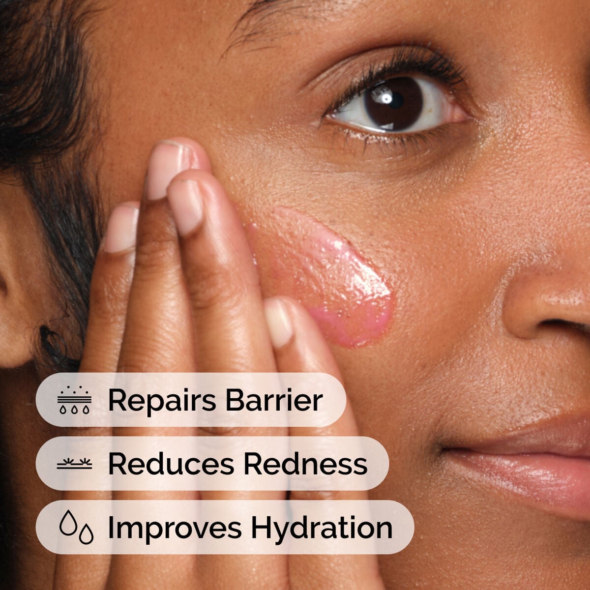 soothing-and-barrier-support-serum-set-v6 ord-soothing-barrier-support-serum-model-application-with-benefits.jpg